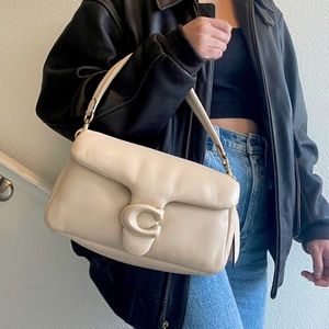 PILLOW TABBY SHOULDER BAG 26